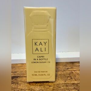 KAYALI
Mini CAPRI IN A BOTTLE LEMON SUGAR | 14 Eau de Parfum